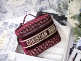 商品Alt模板：Dior oblique - xtest